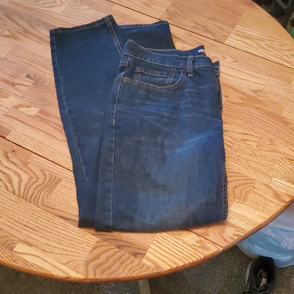NOld Navy Athletic Taper Jeans 32x32. Never worn